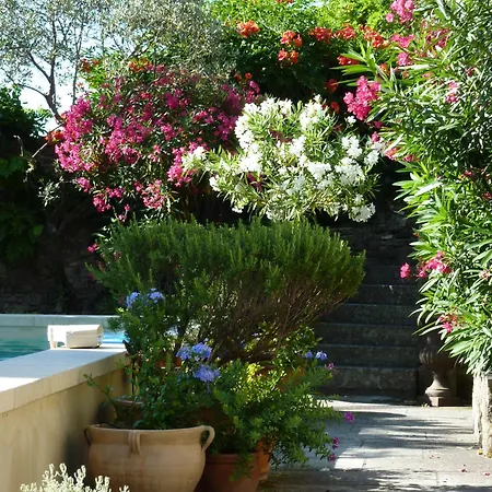 Casa vacanze Mas Provencal Du 18ème Proche Uzes *