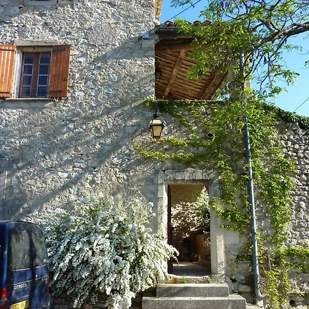 Casa vacanze Mas Provencal Du 18ème Proche Uzes *