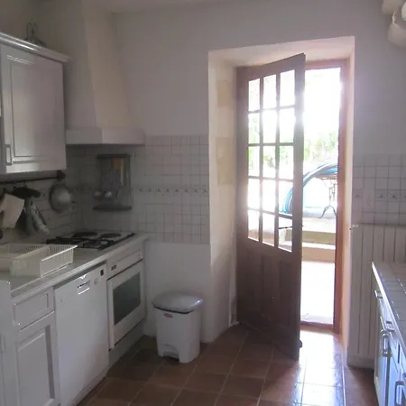 Mas Provencal Du 18ème Proche Uzes *