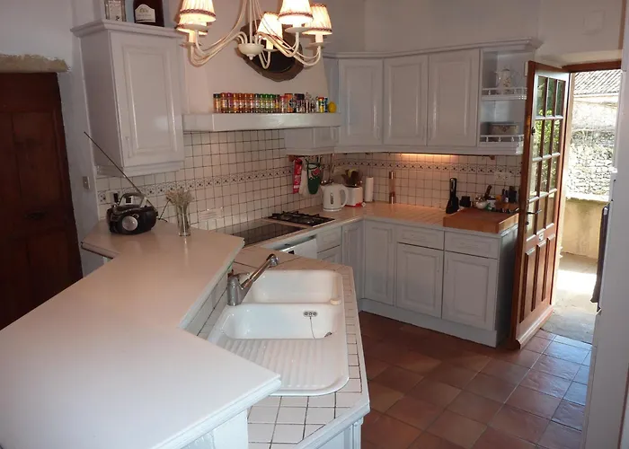 Semesterbostad Mas Provencal Du 18eme Proche Uzes