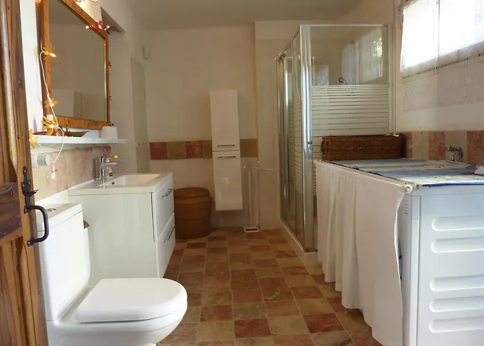 Mas Provencal Du 18eme Proche Uzes Semesterbostad