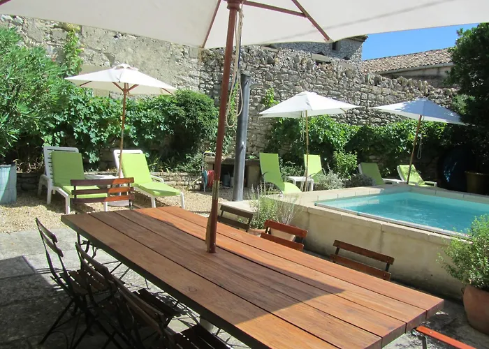 Mas Provencal Du 18eme Proche Uzes